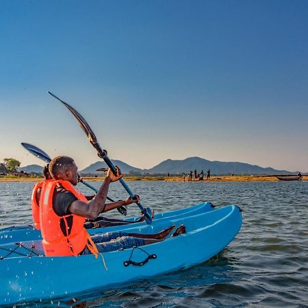 Blue Waters By Serendib Senga Dış mekan fotoğraf